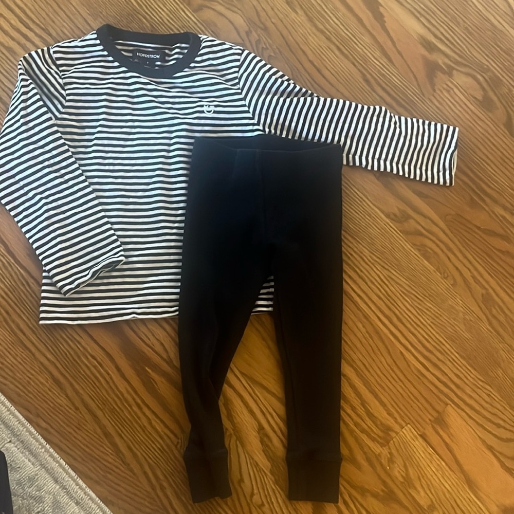Nordstrom striped long sleeve T-shirt and black ribbed leggings